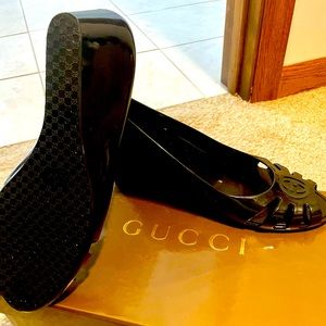 Gucci Authentic Size 40 ( US 10) Peekaboo Wedge Sandal